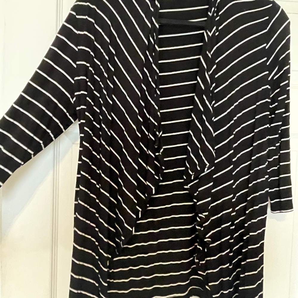 Charming Charlie flow front top